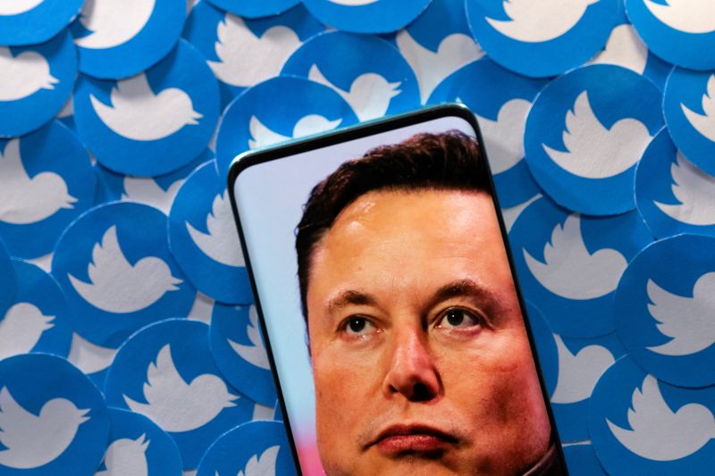 Elon Musk isyaratkan ingin beli Twitter dengan harga yang lebih murah