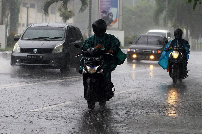 Sejumlah kota di Indonesia diprakirakan alami hujan ringan pada Sabtu
