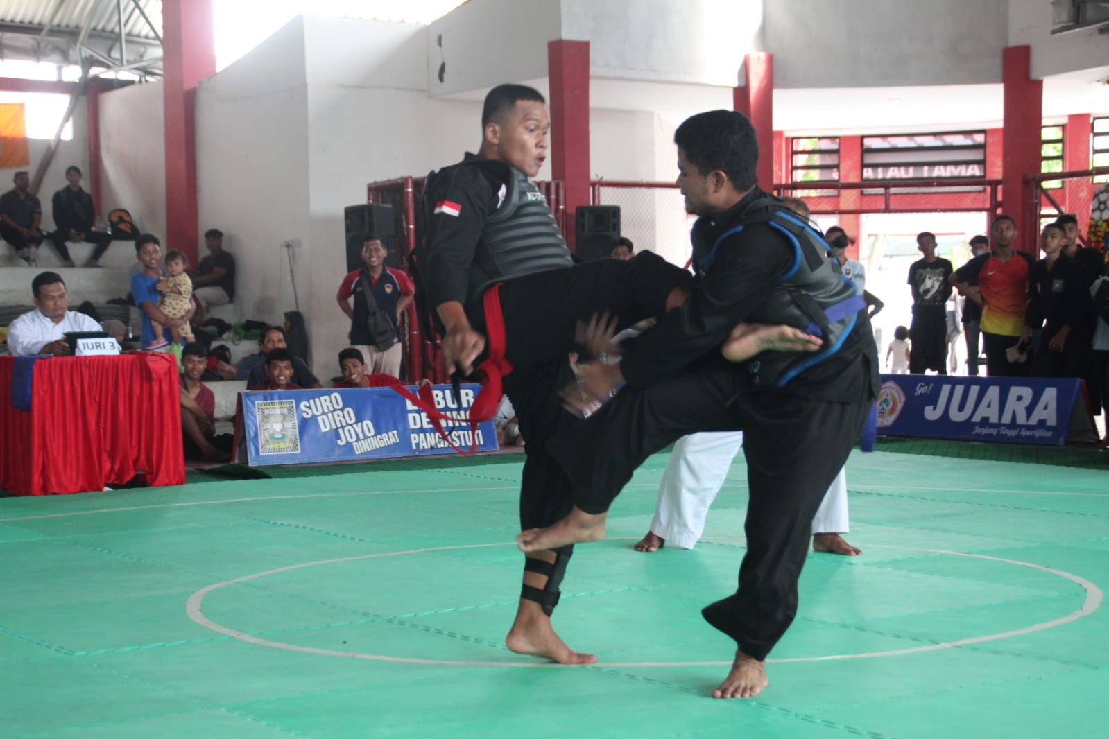 SMKN 10 juarai Kejuaraan Pencak Silat Pelajar Semarang