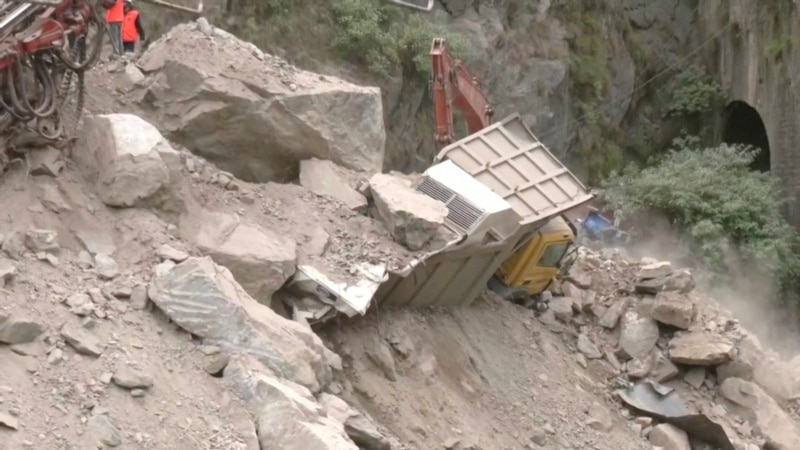 Korban Tewas Runtuhnya Terowongan Kashmir Tambah Jadi 9