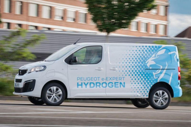 Peugeot uji van angkut berbahan bakar hidrogen e-Expert