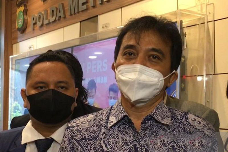Roy Suryo diperiksa hingga tiga jam di Polda Metro Jaya
