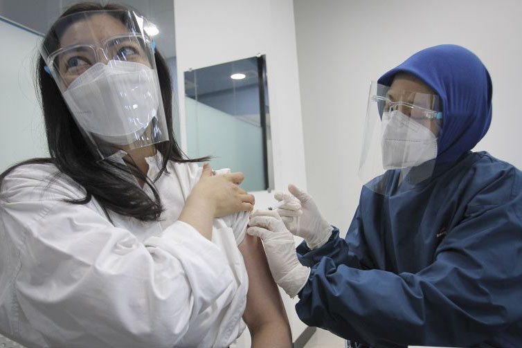 Pemerintah resmi melakukan uji klinis tahap III Vaksin BUMN