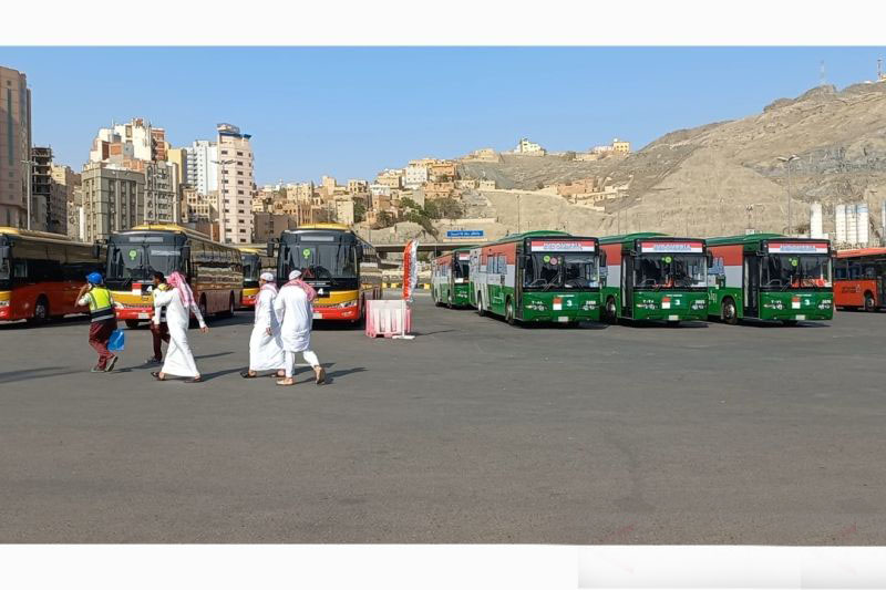 Bus shalawat memudahkan jamaah calon haji beribadah di Masjidil Haram