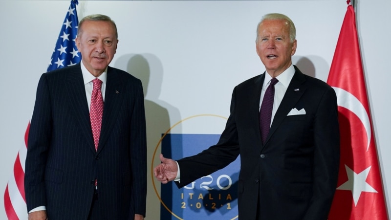 Pemimpin Turki Berharap Bertemu Biden di KTT NATO